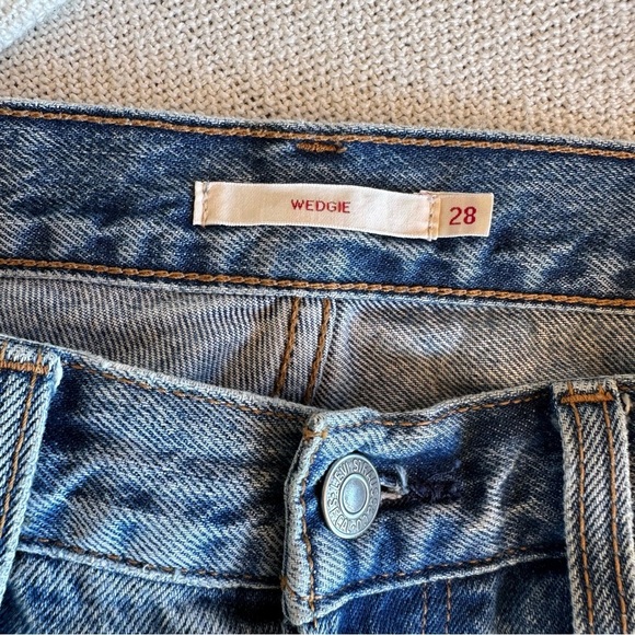 Levi’s Premium WEDGIE ICON FIT ANKLE WOMEN'S JEANS Color Shut Up - Medium Wash - Picture 6 of 8